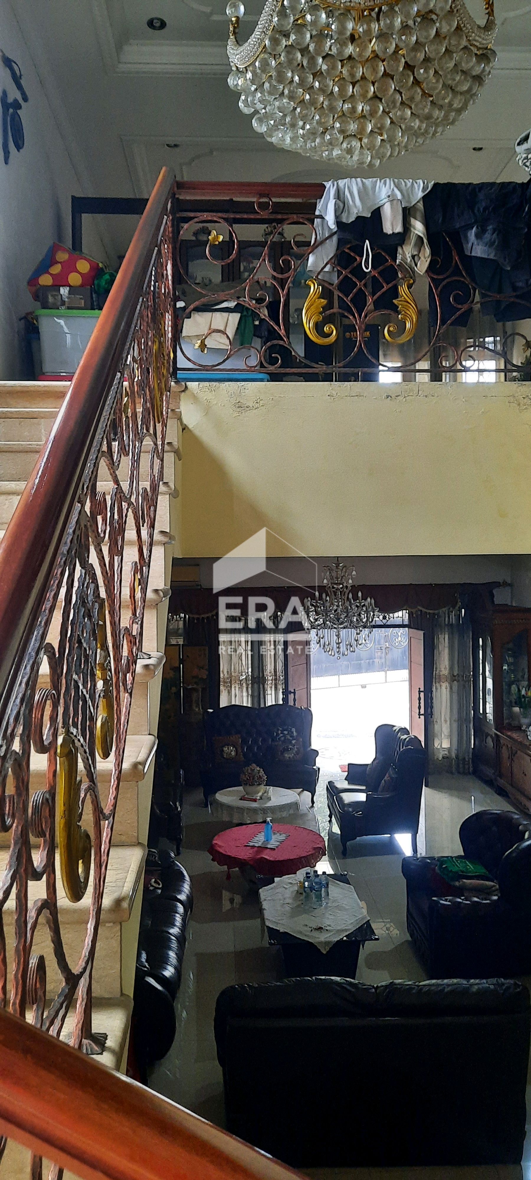 interior 4