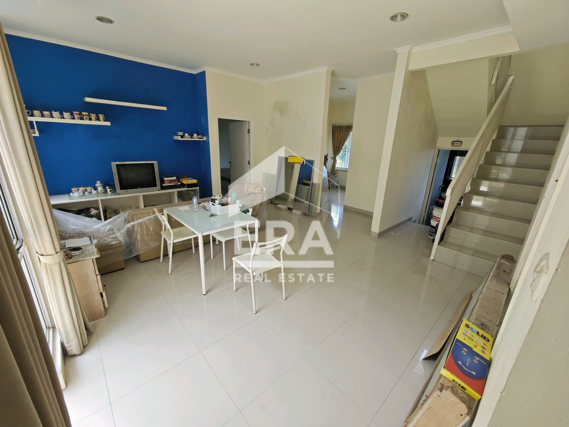 interior 7