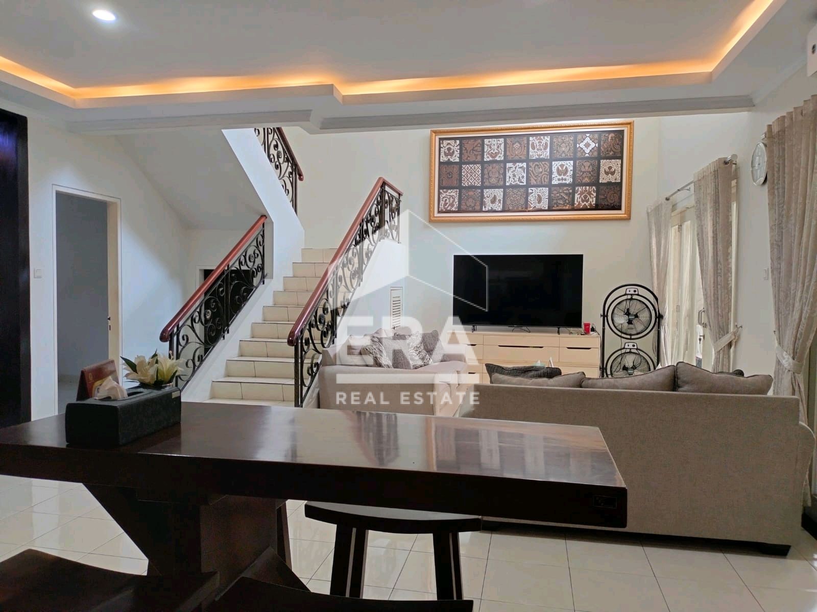 interior 4
