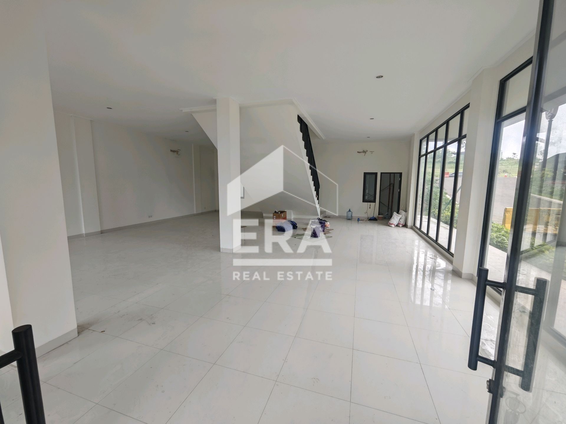 interior 2