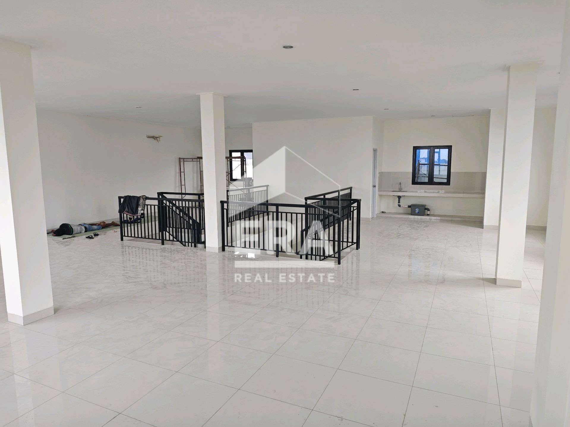 interior 5