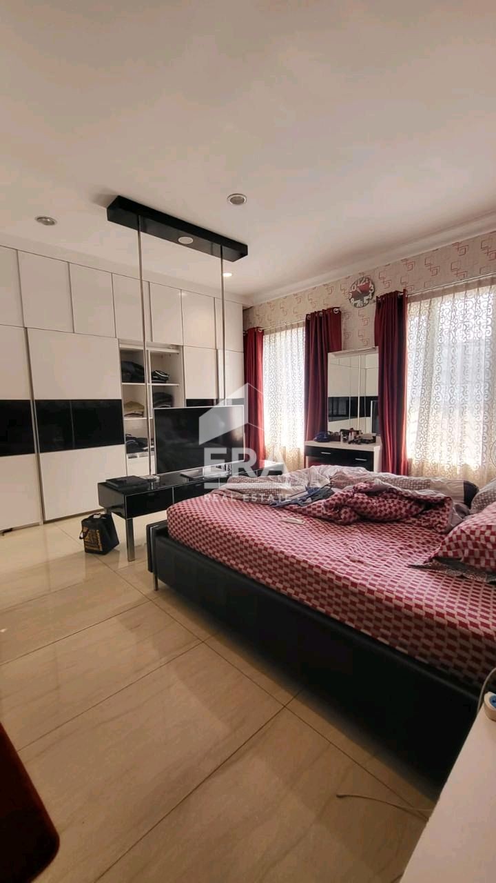 interior 5