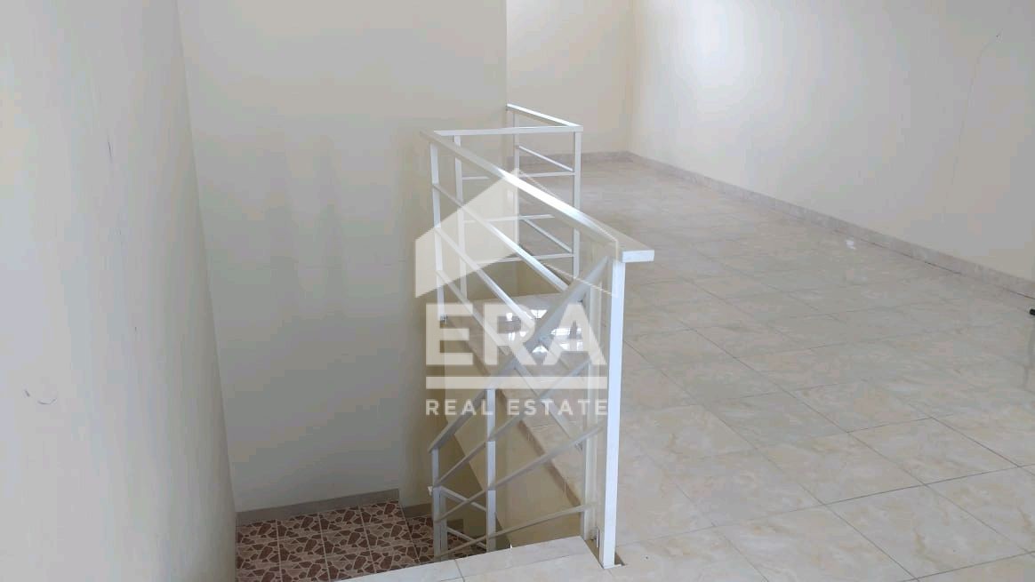 interior 7