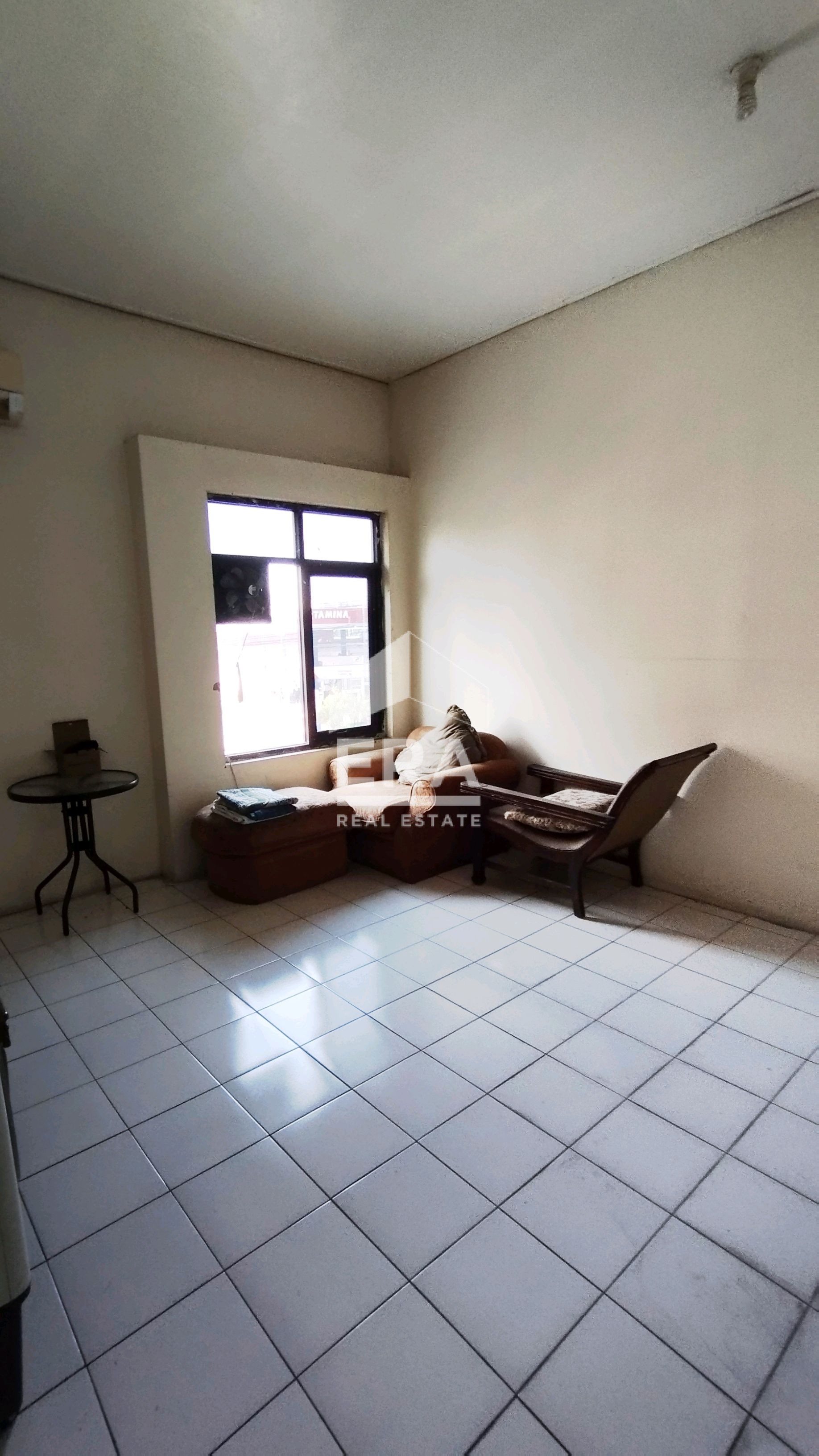 interior 2