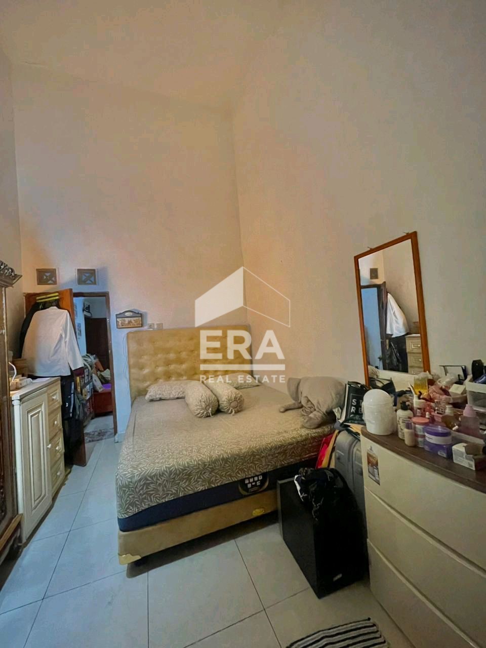 interior 10