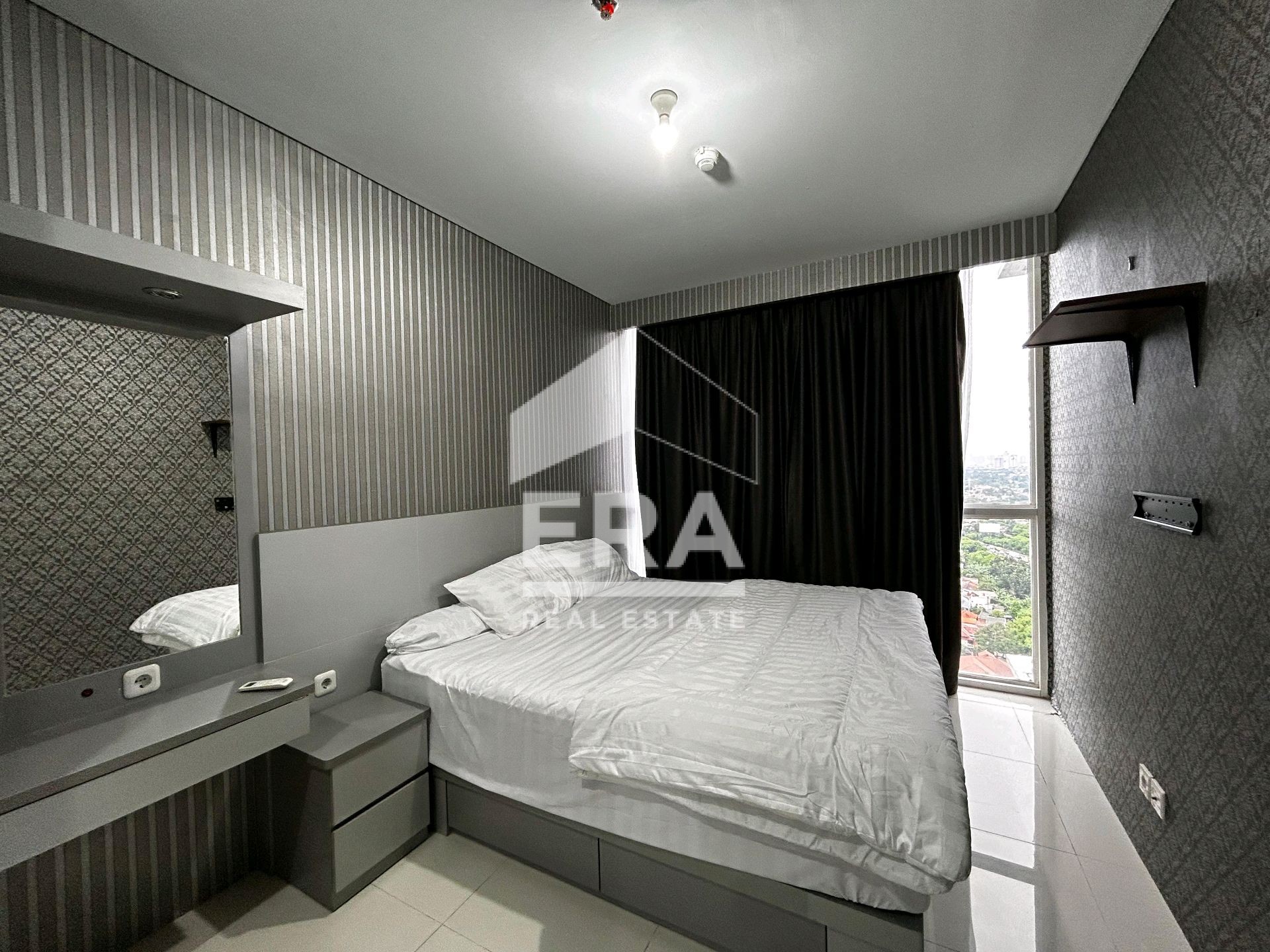 interior 7