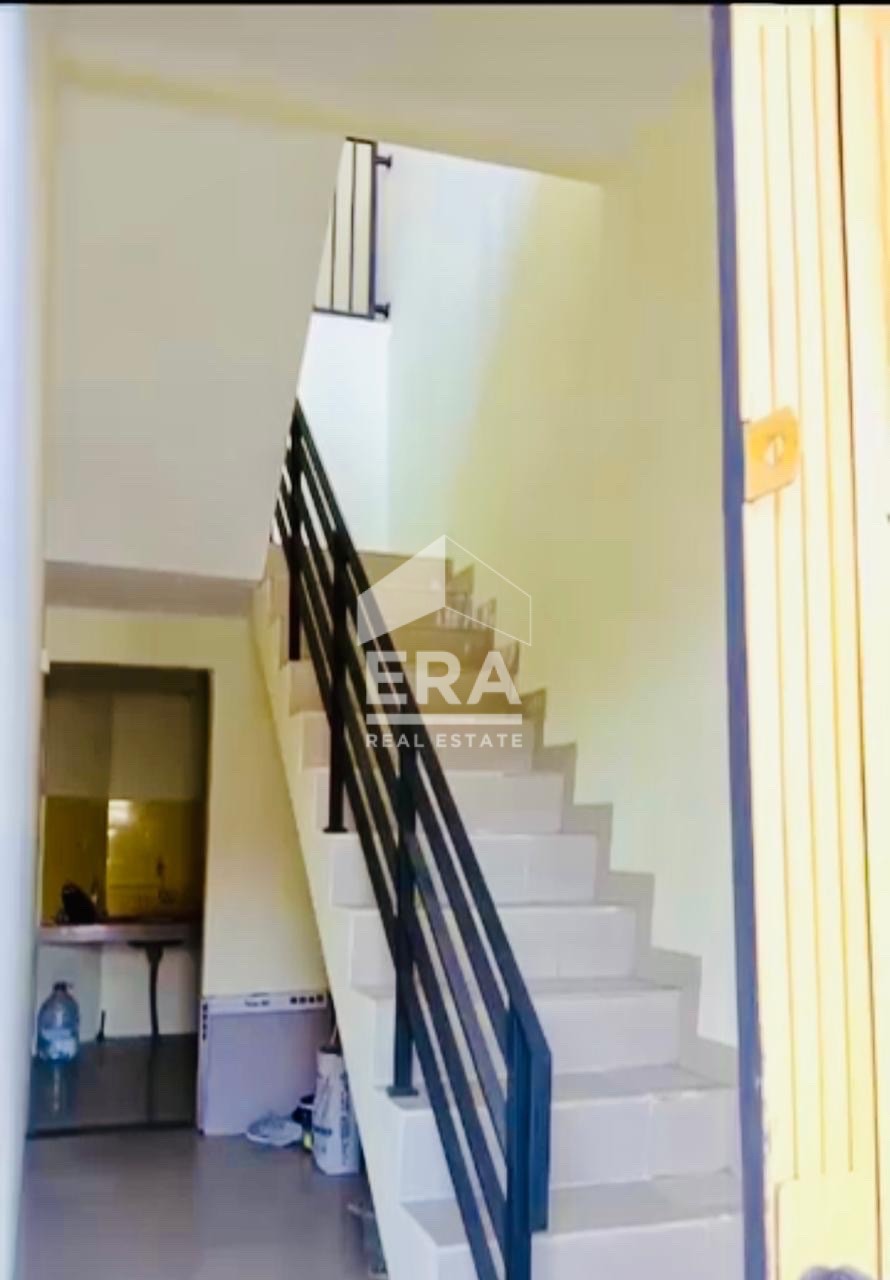 interior 2
