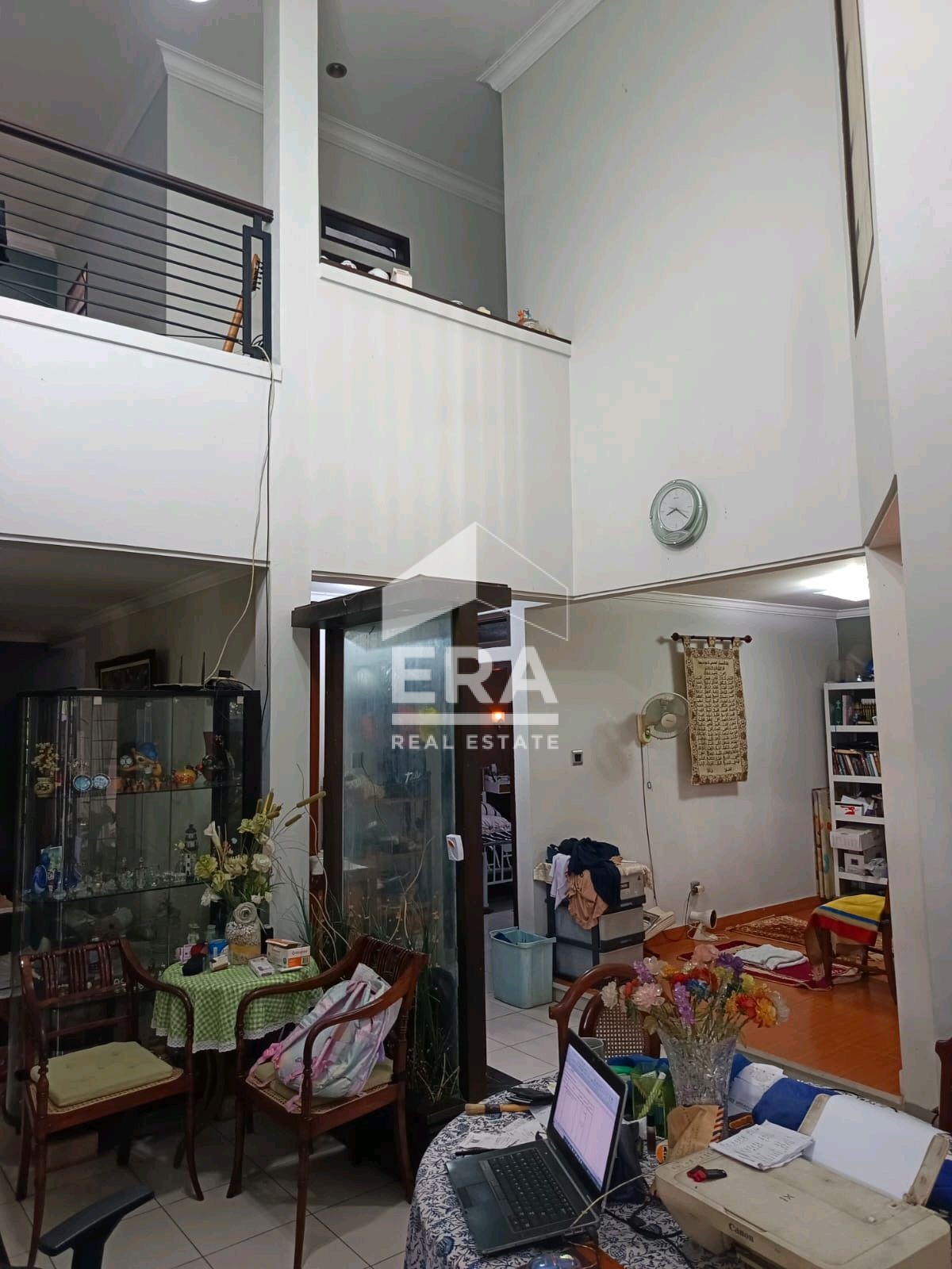 interior 6