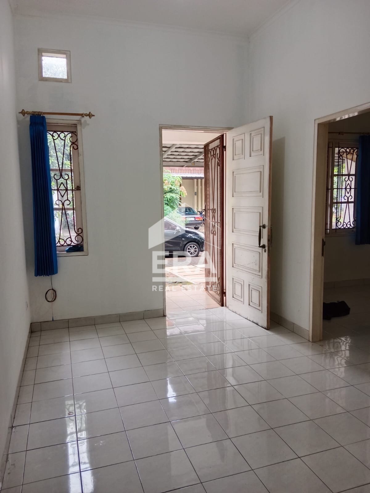 interior 9