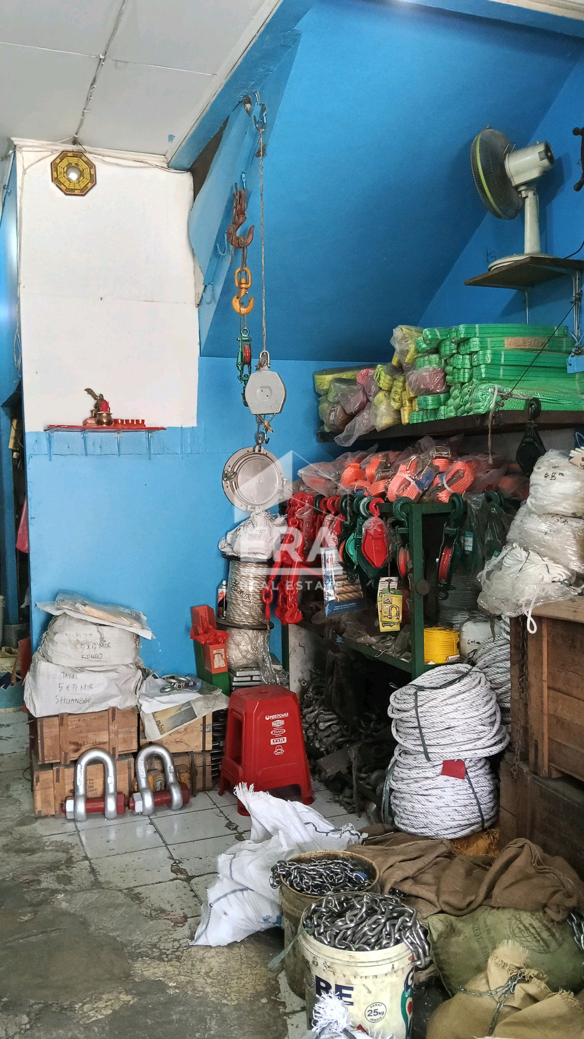 interior 2