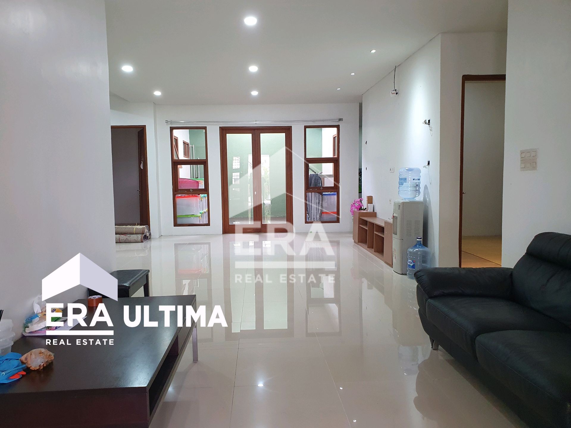 interior 7