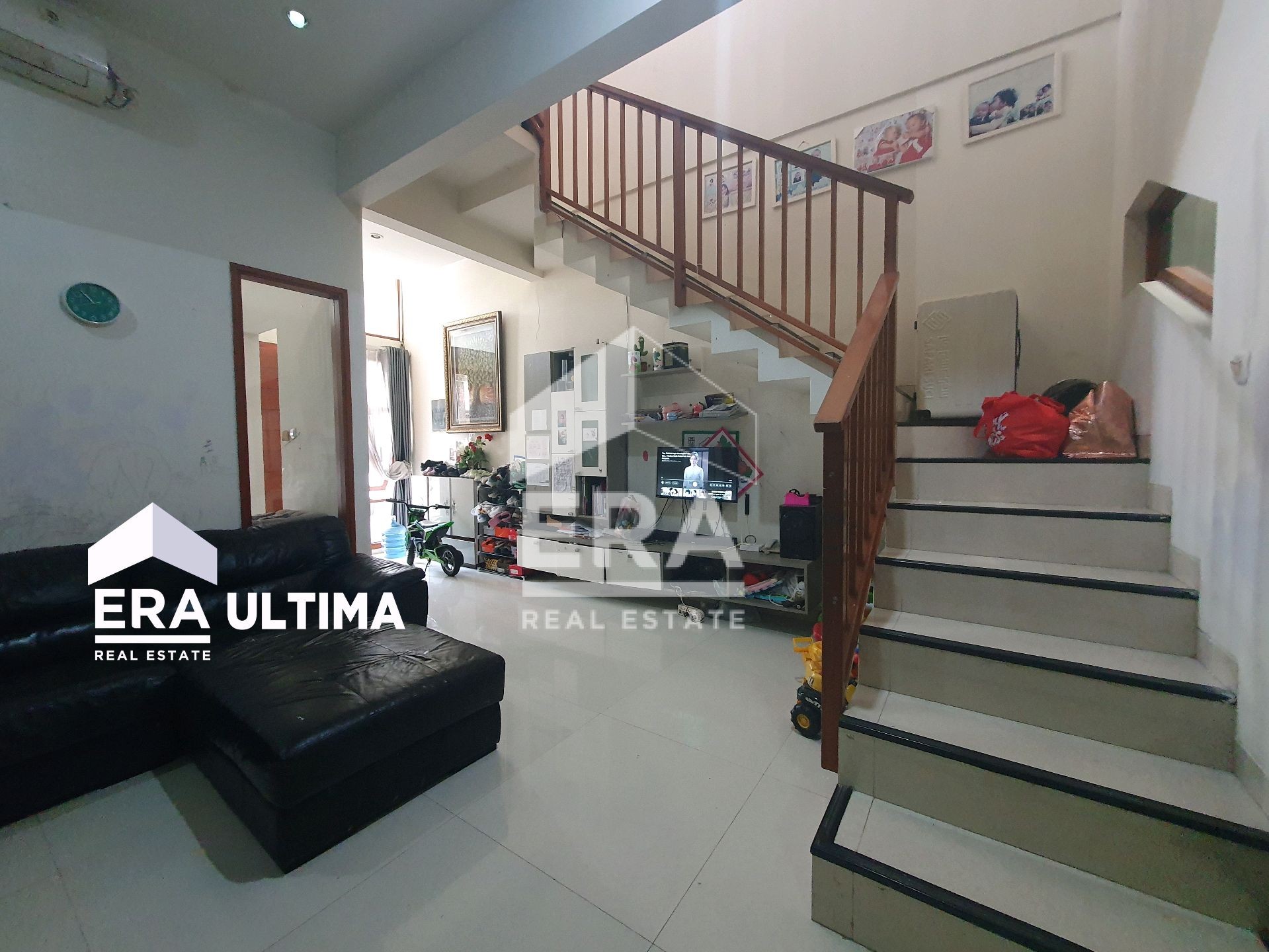 interior 2