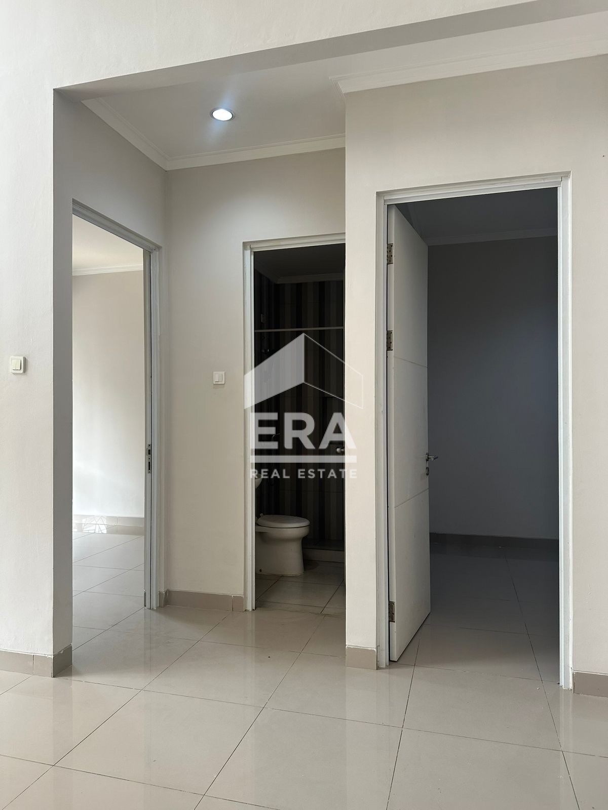interior 9