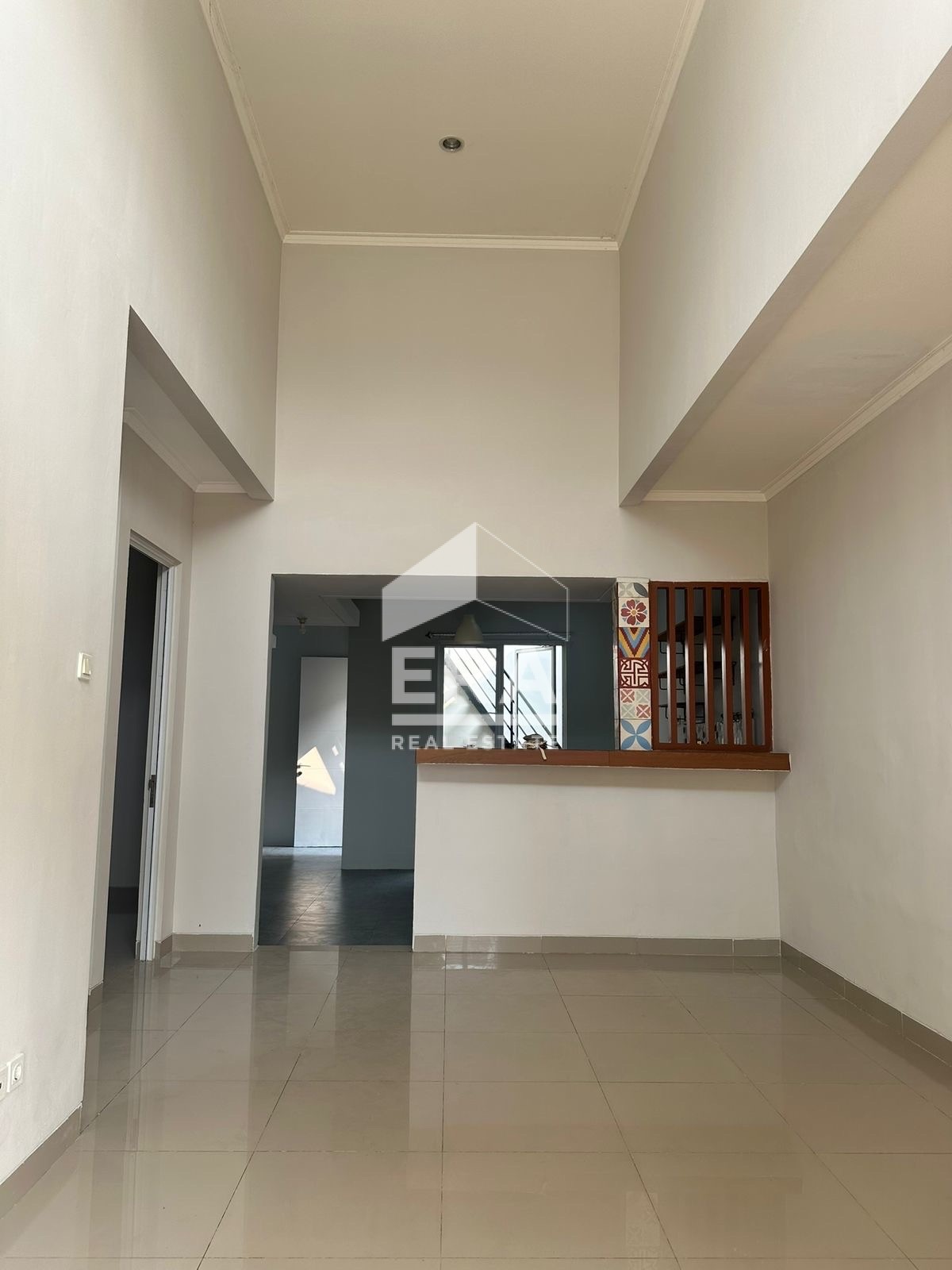 interior 2