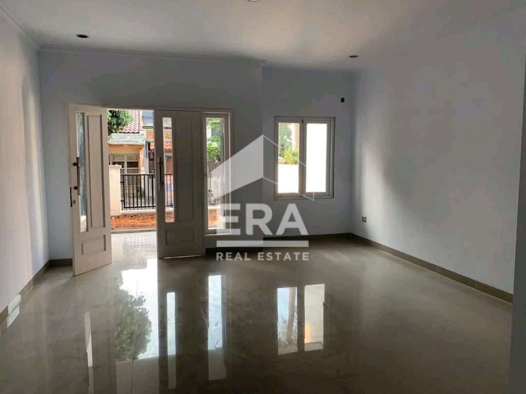 interior 8