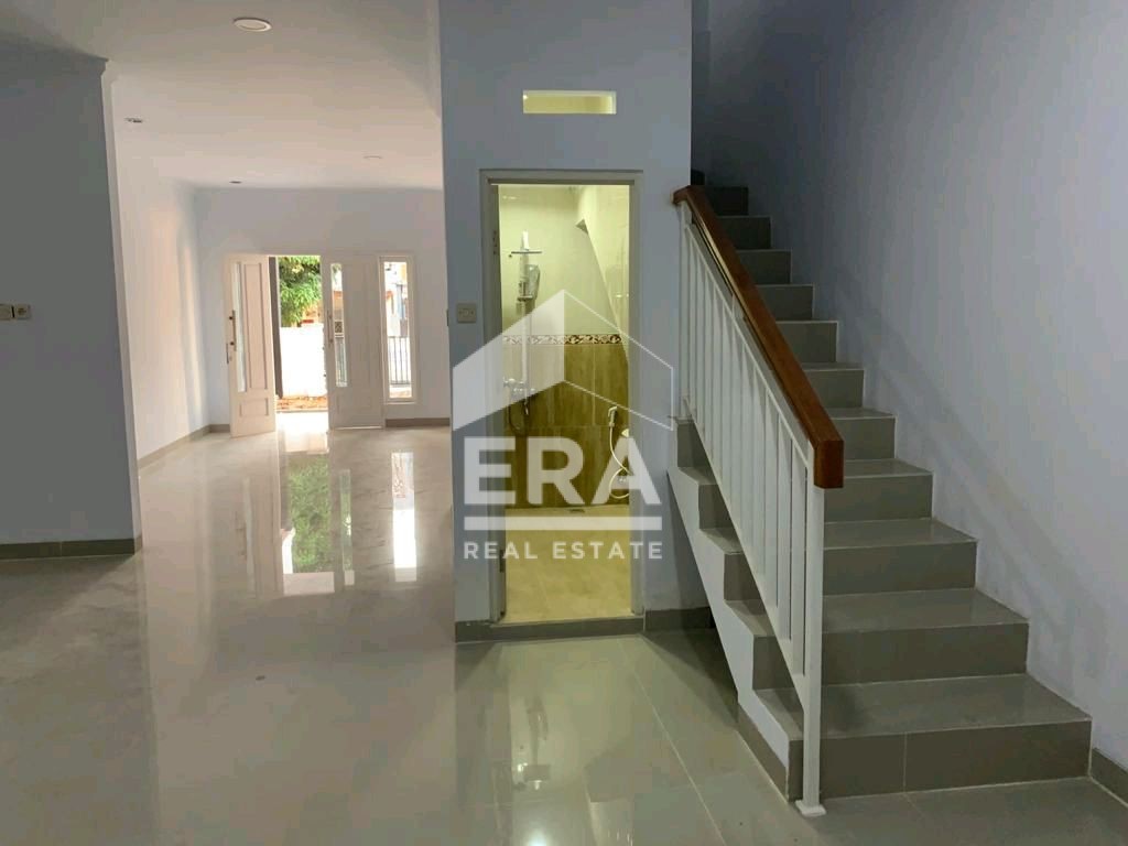 interior 2