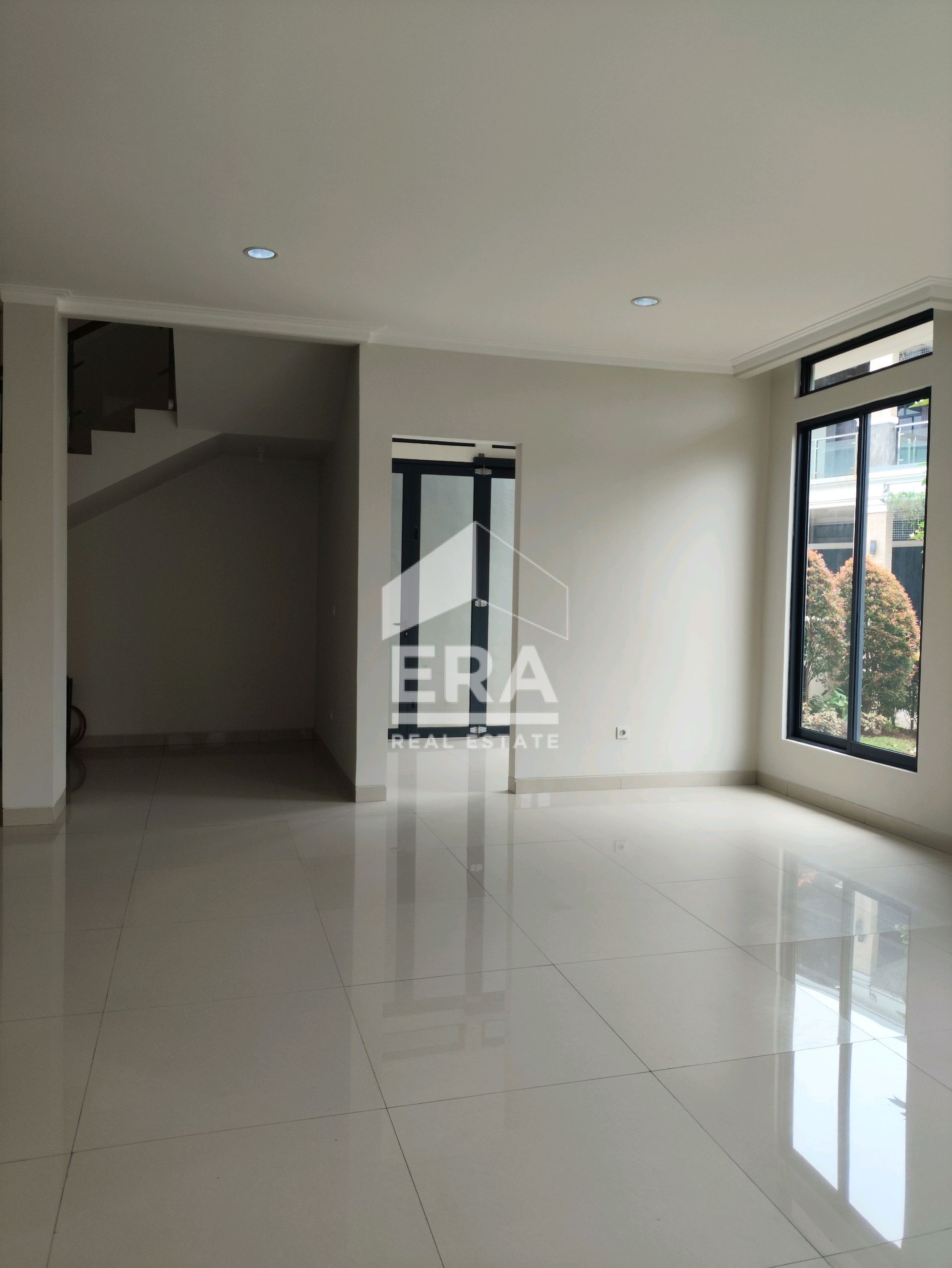 interior 7