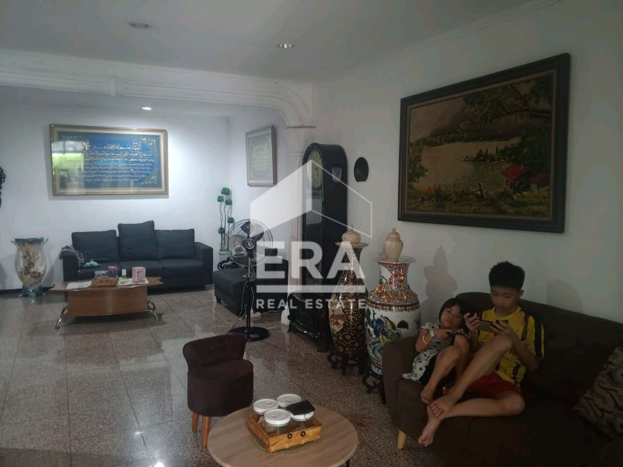 interior 2