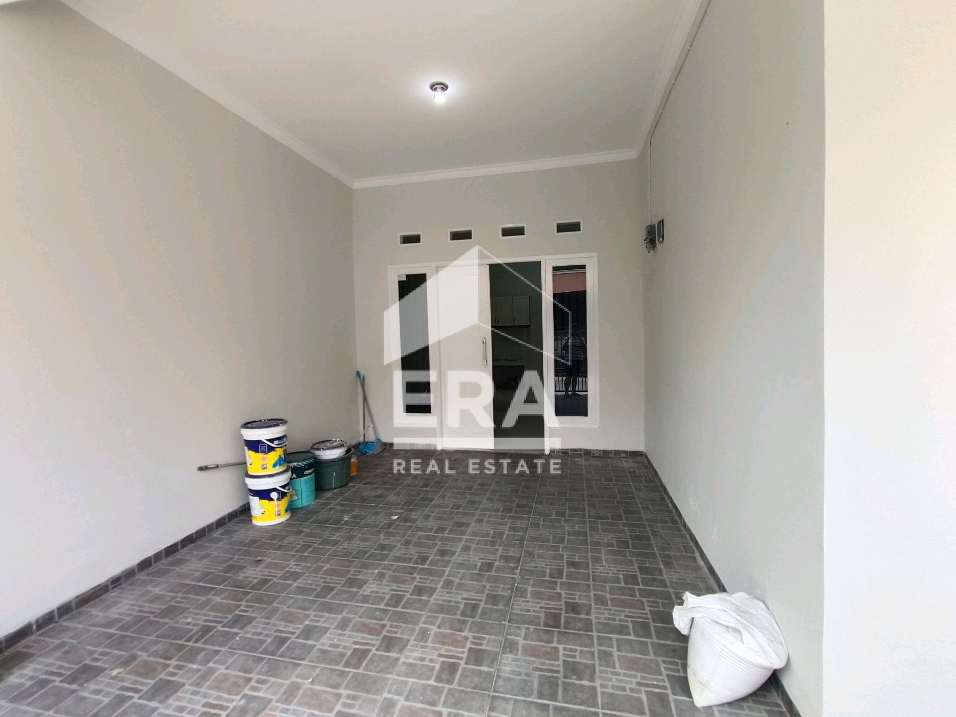 interior 4
