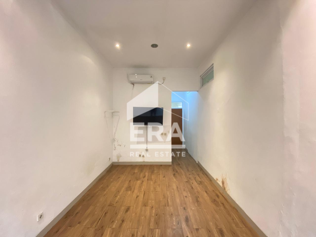 interior 7