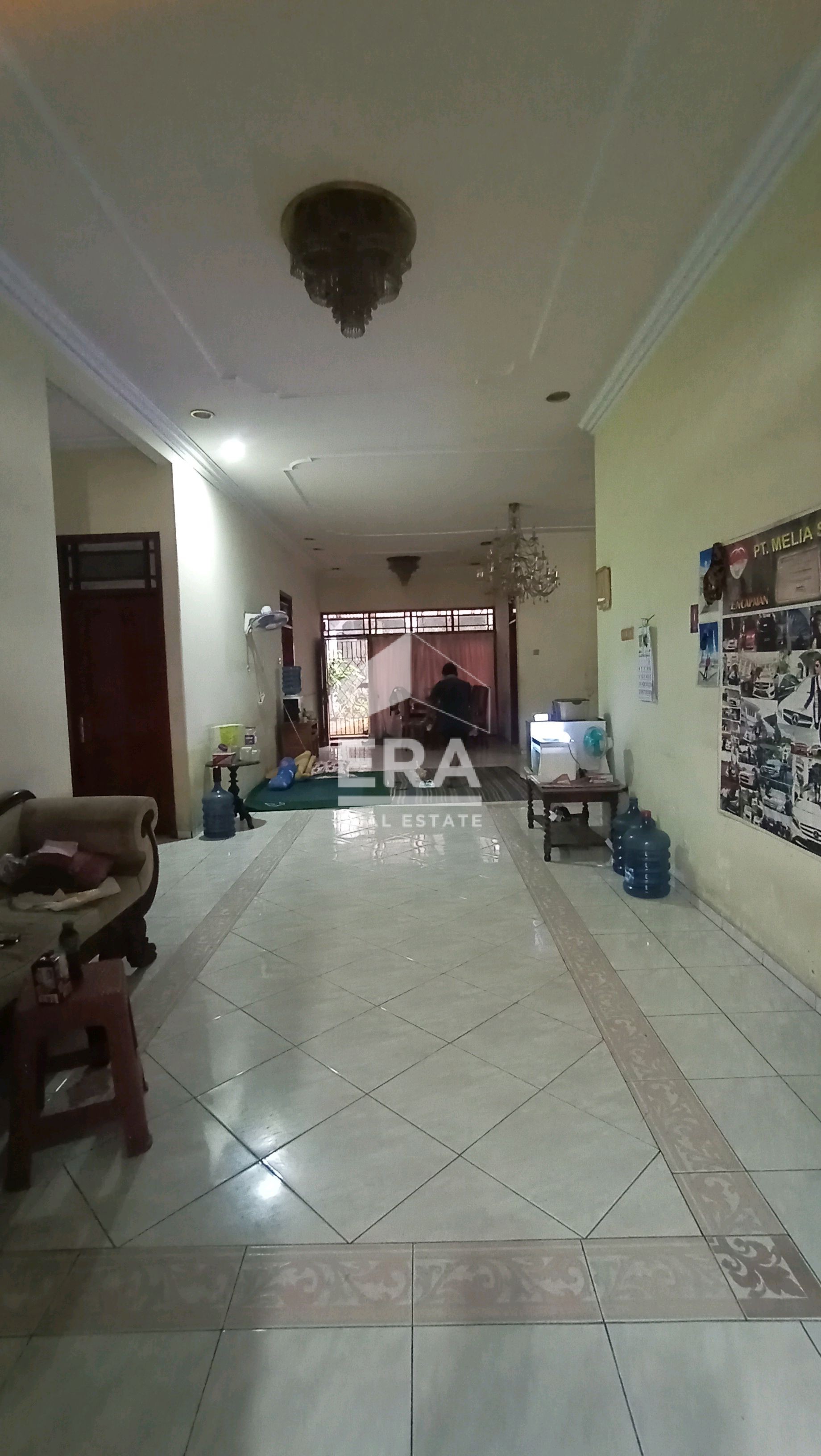 interior 2