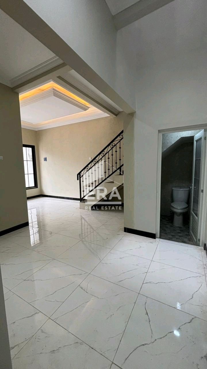 interior 9
