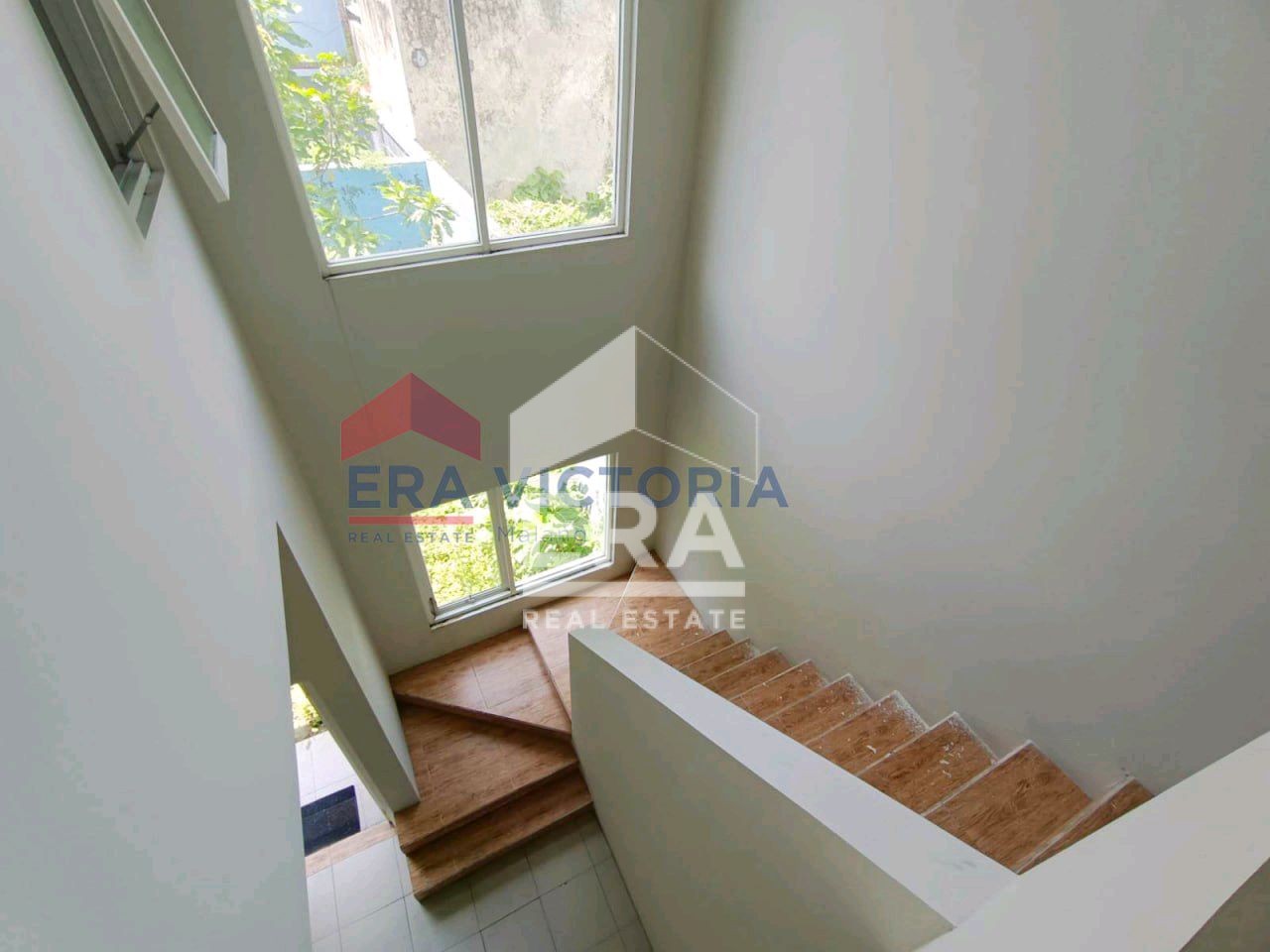 interior 7