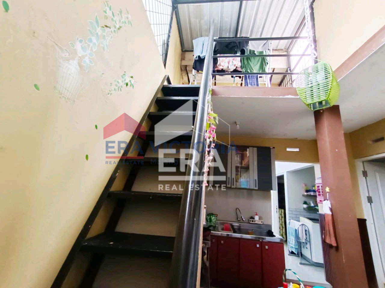interior 9