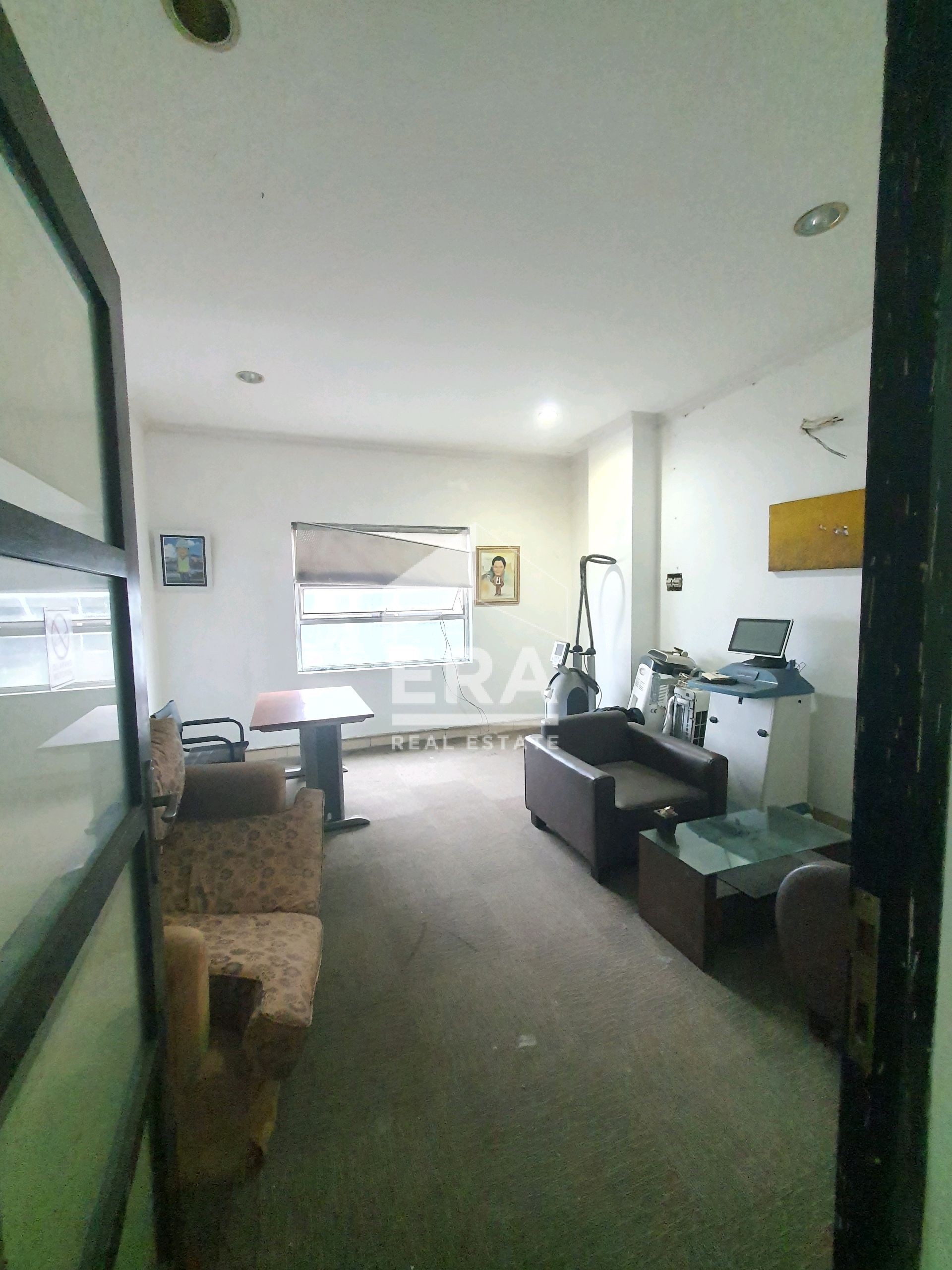 interior 4