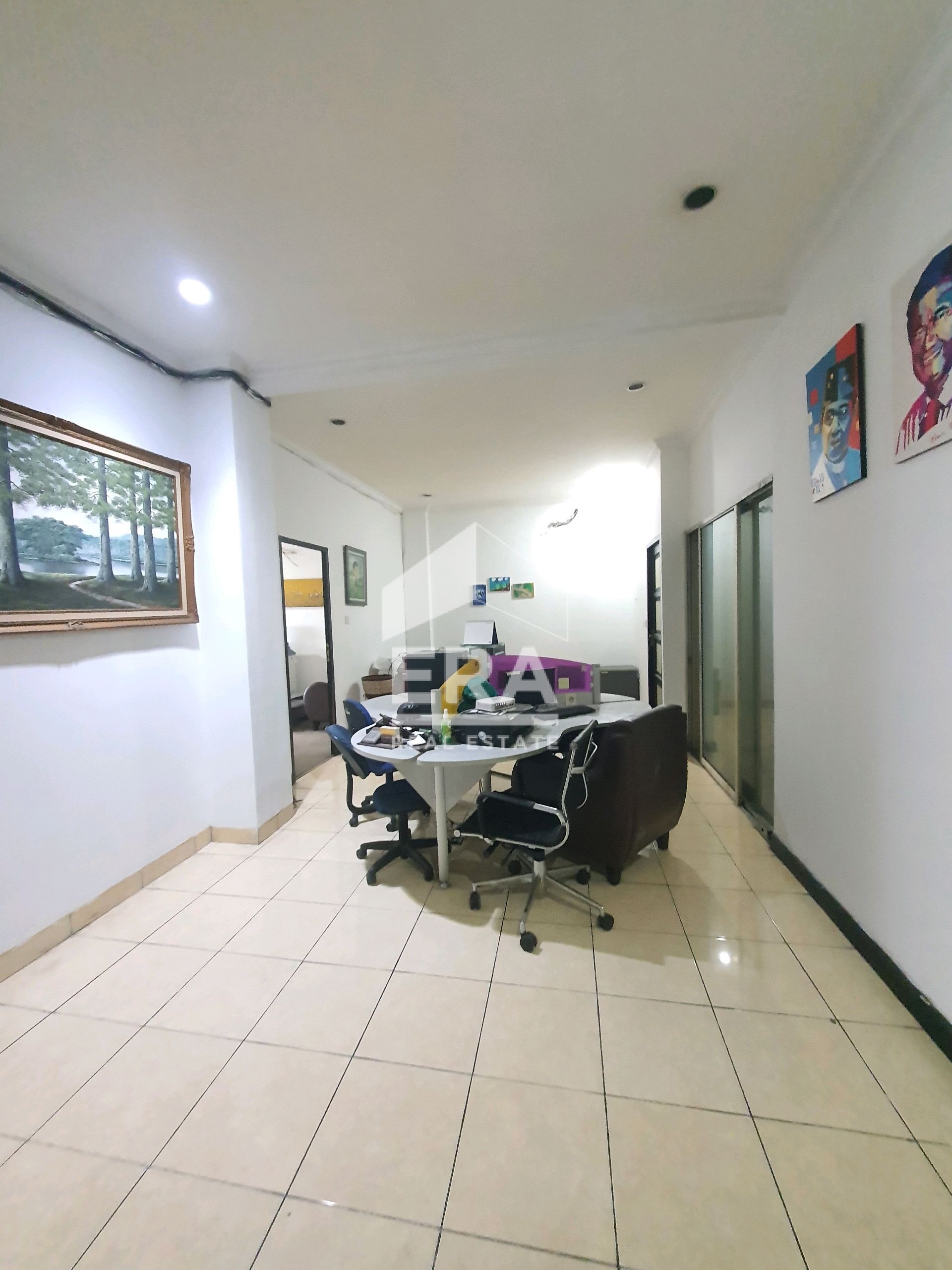 interior 9
