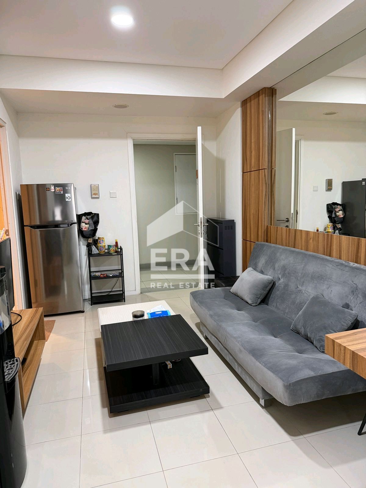 interior 9