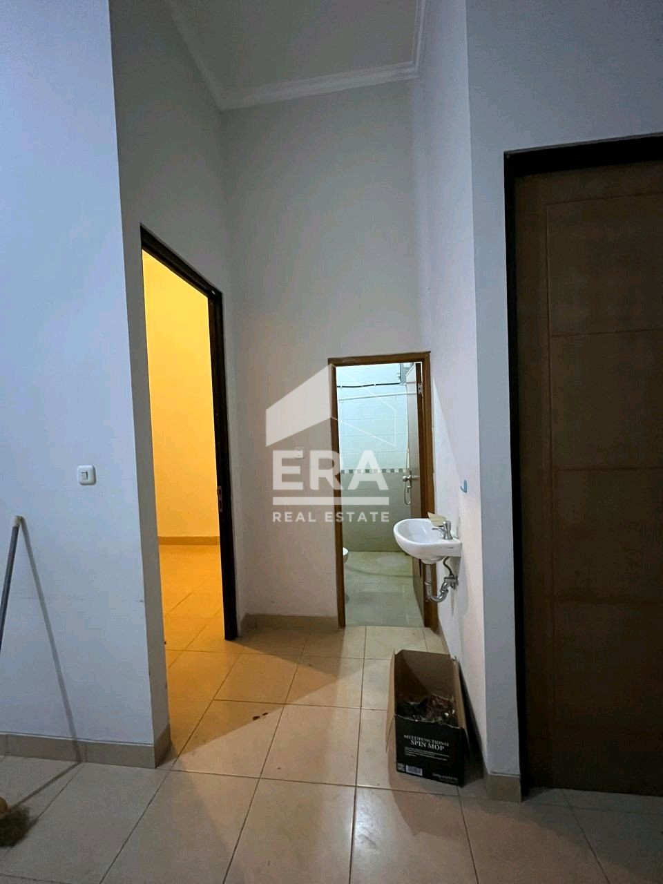 interior 10