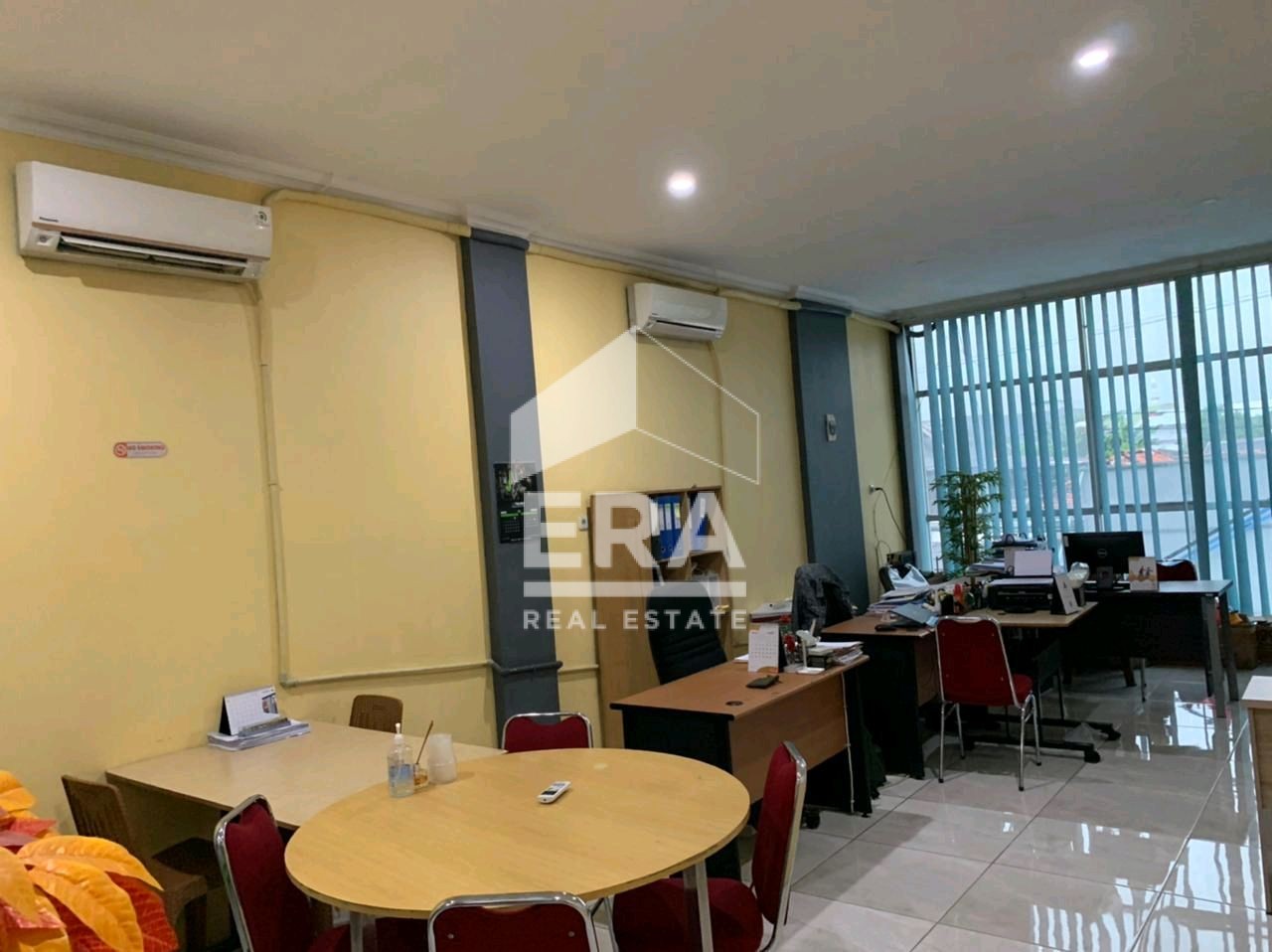 interior 4