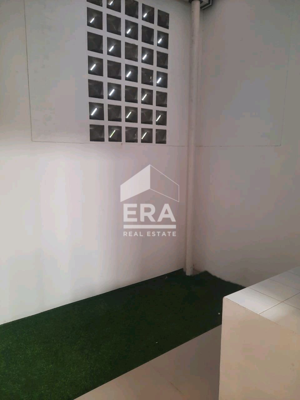 interior 6
