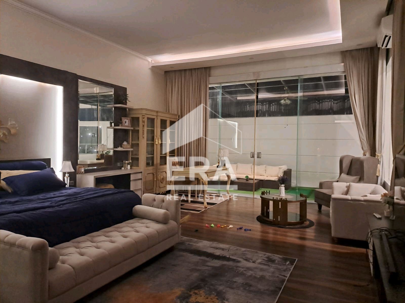 interior 5