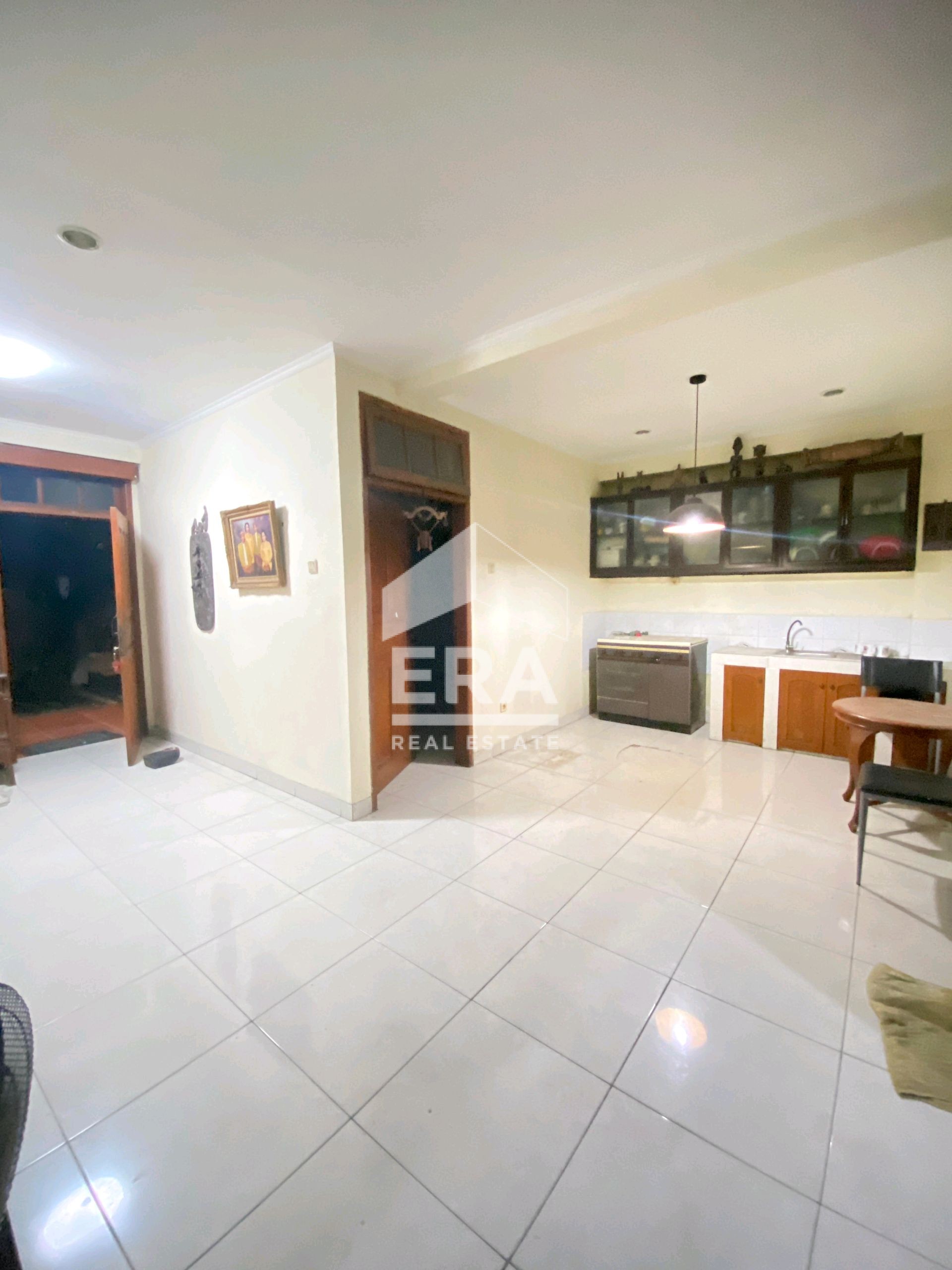 interior 3