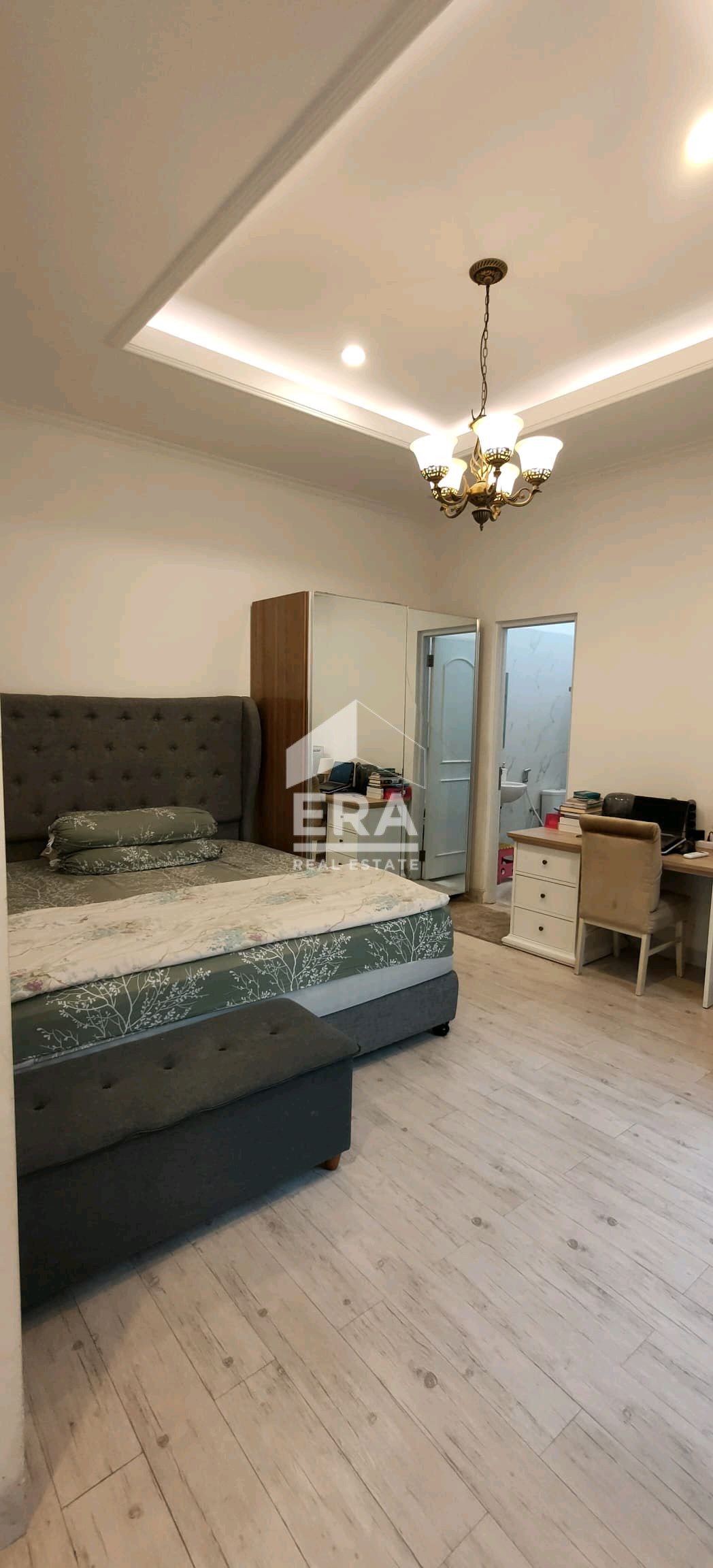 interior 5