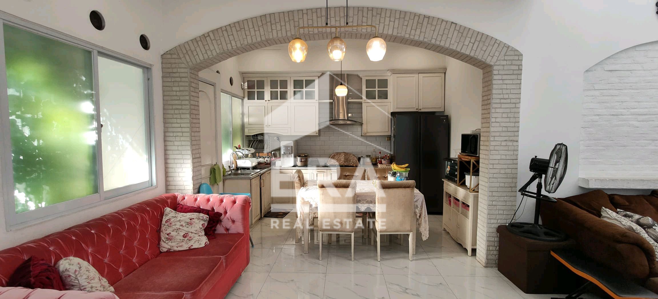interior 2