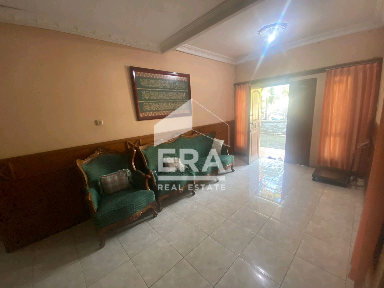 interior 2