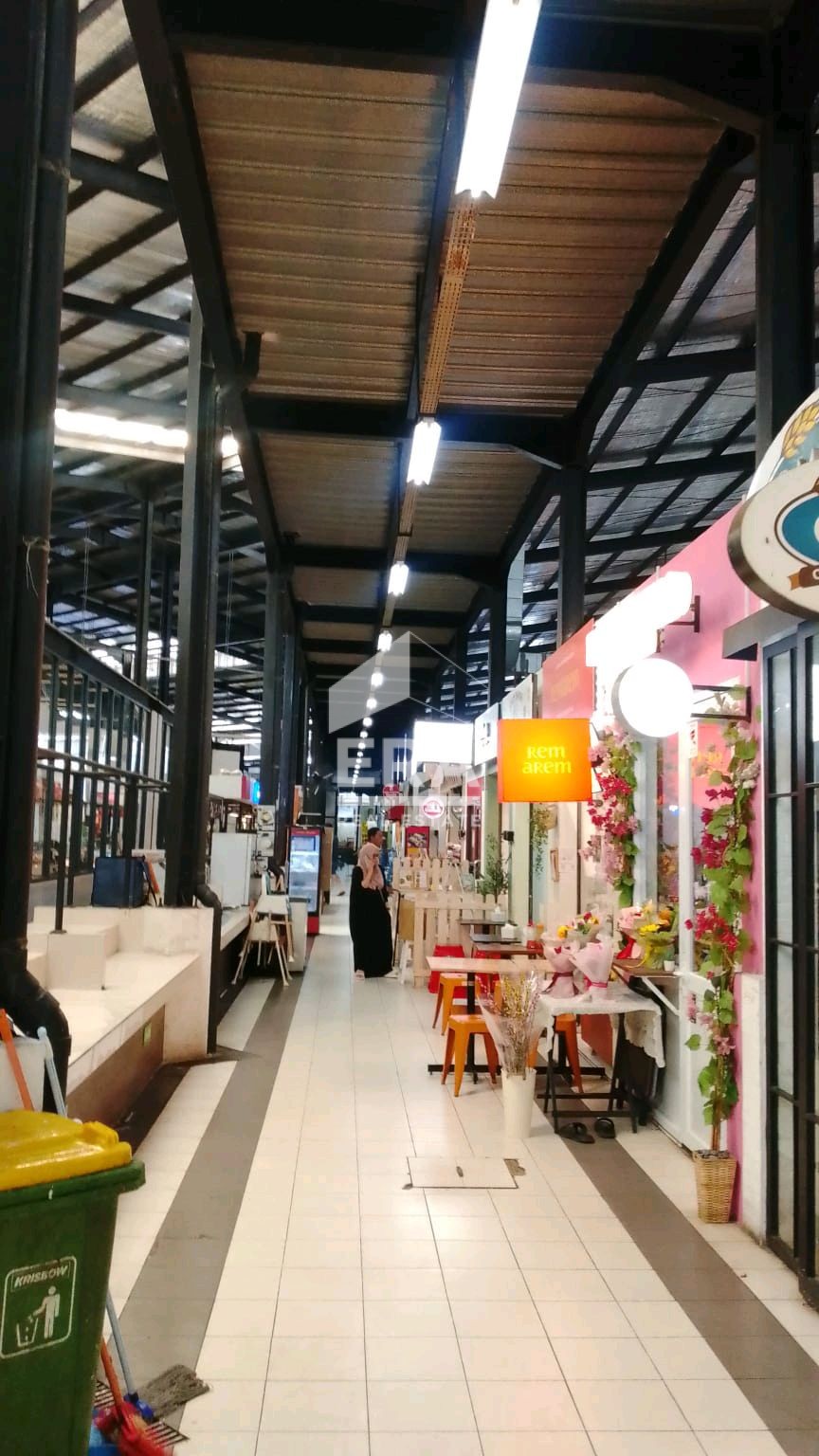 interior 6