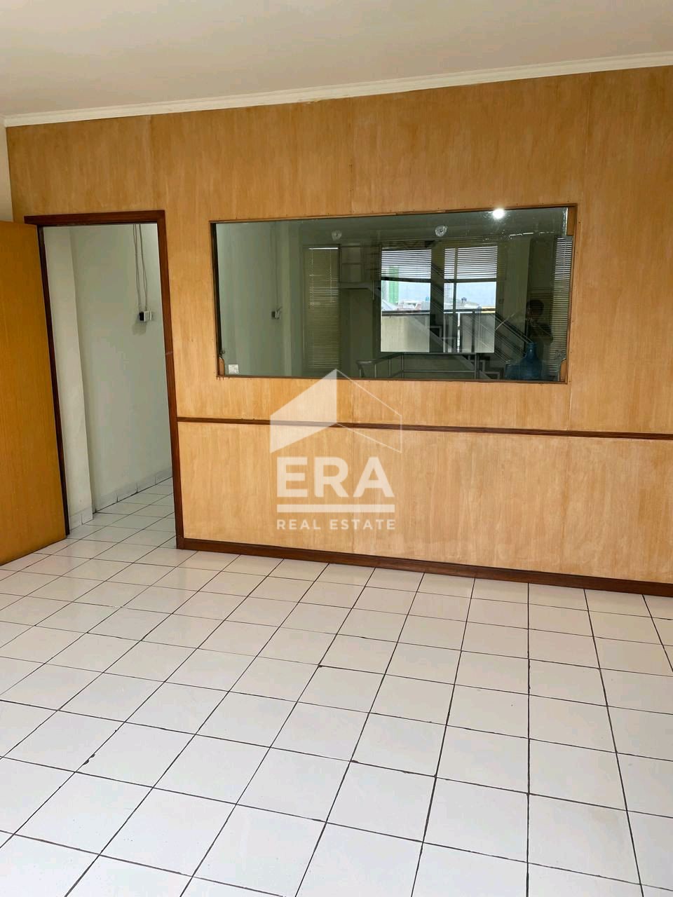 interior 9