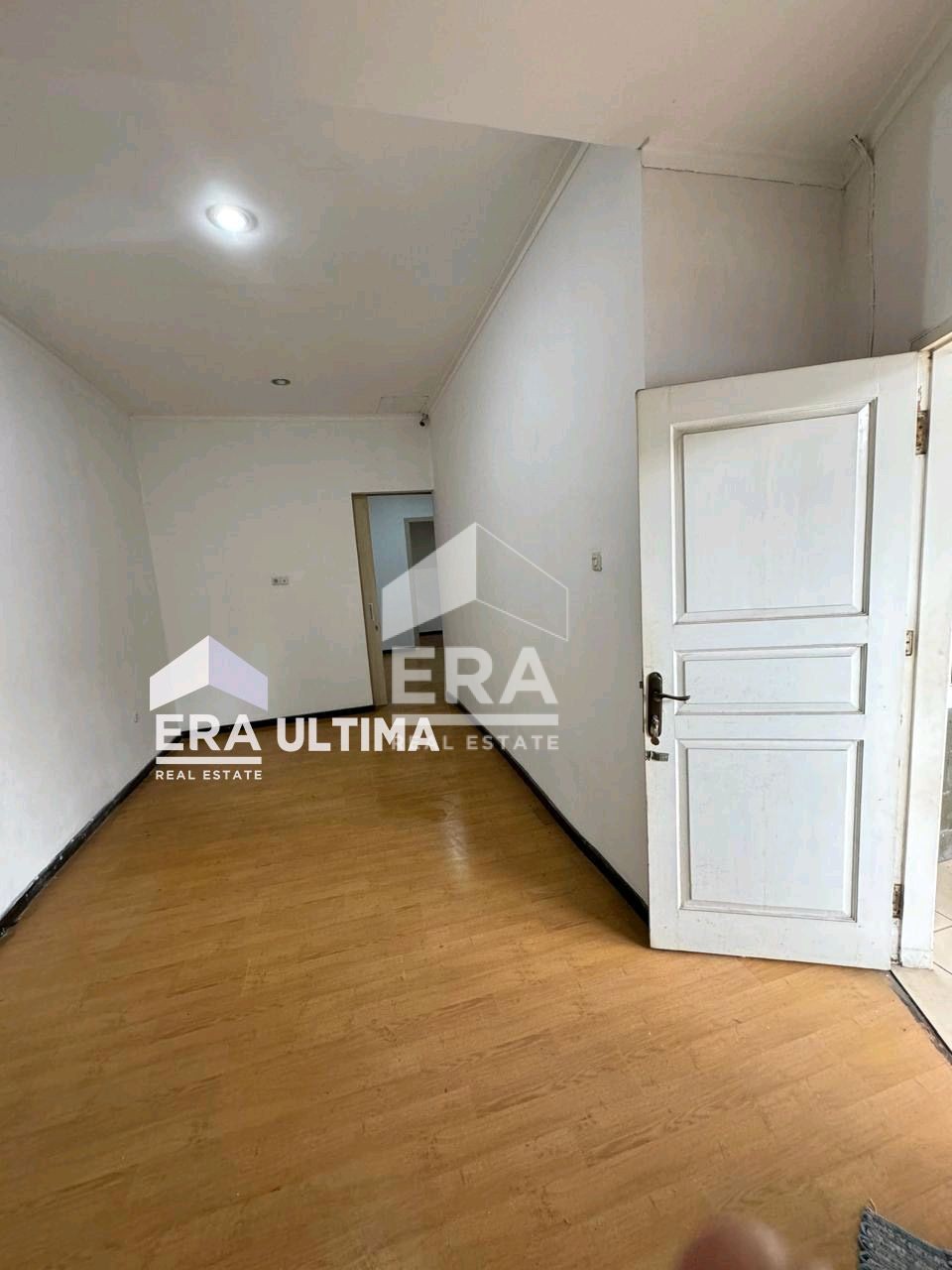 interior 3