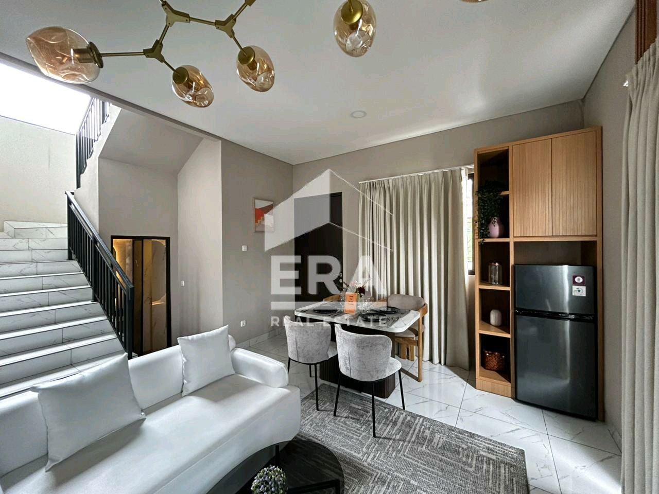 interior 10