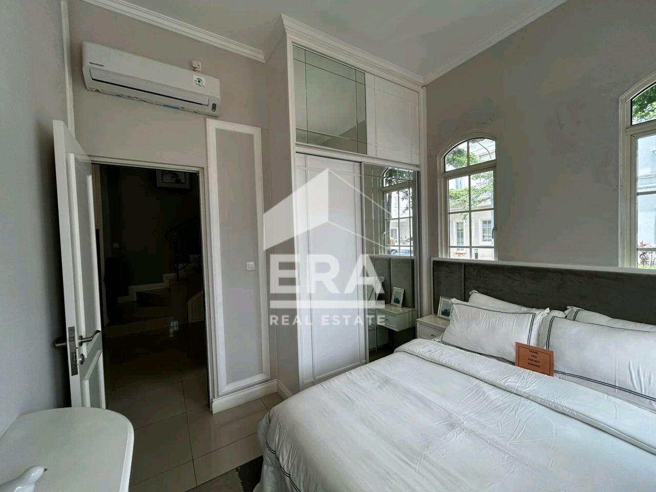 interior 4