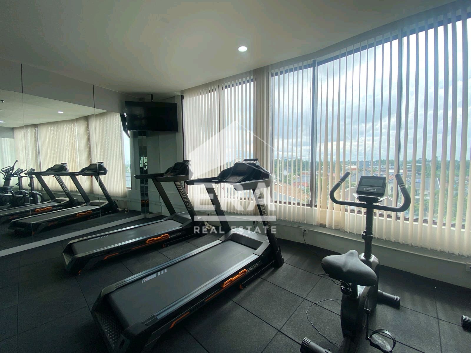interior 9