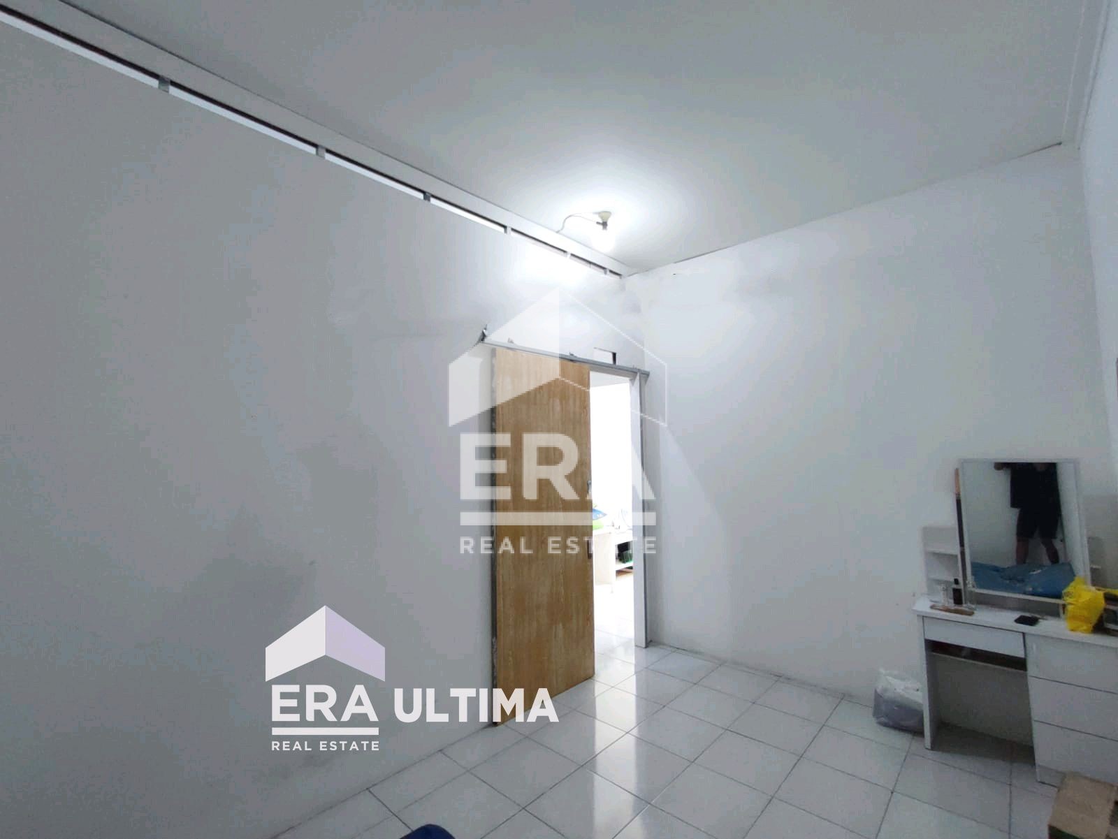 interior 2