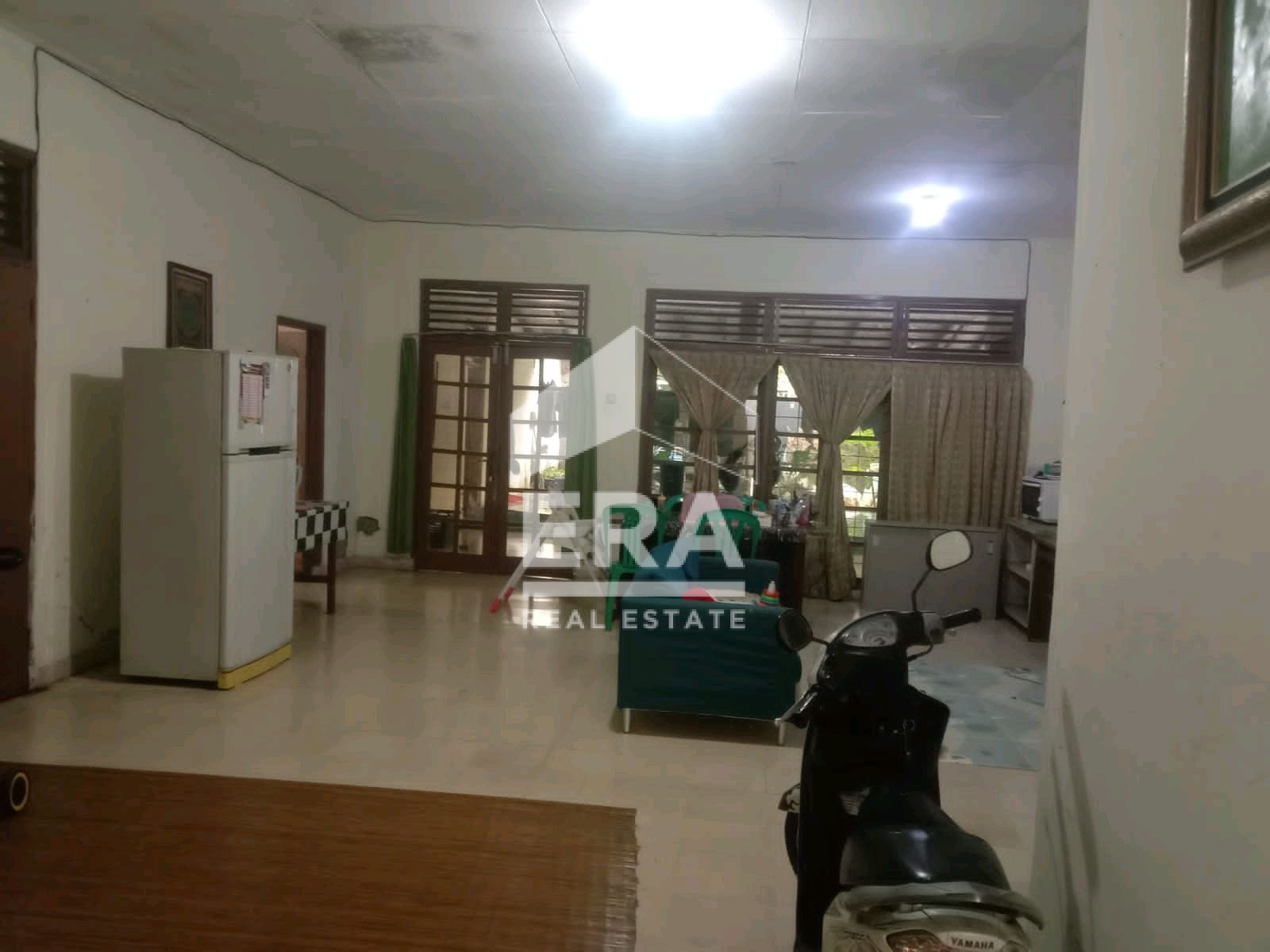 interior 2