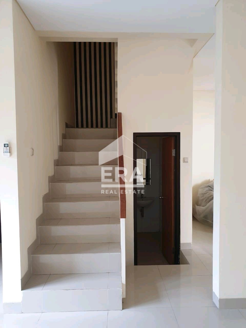 interior 4