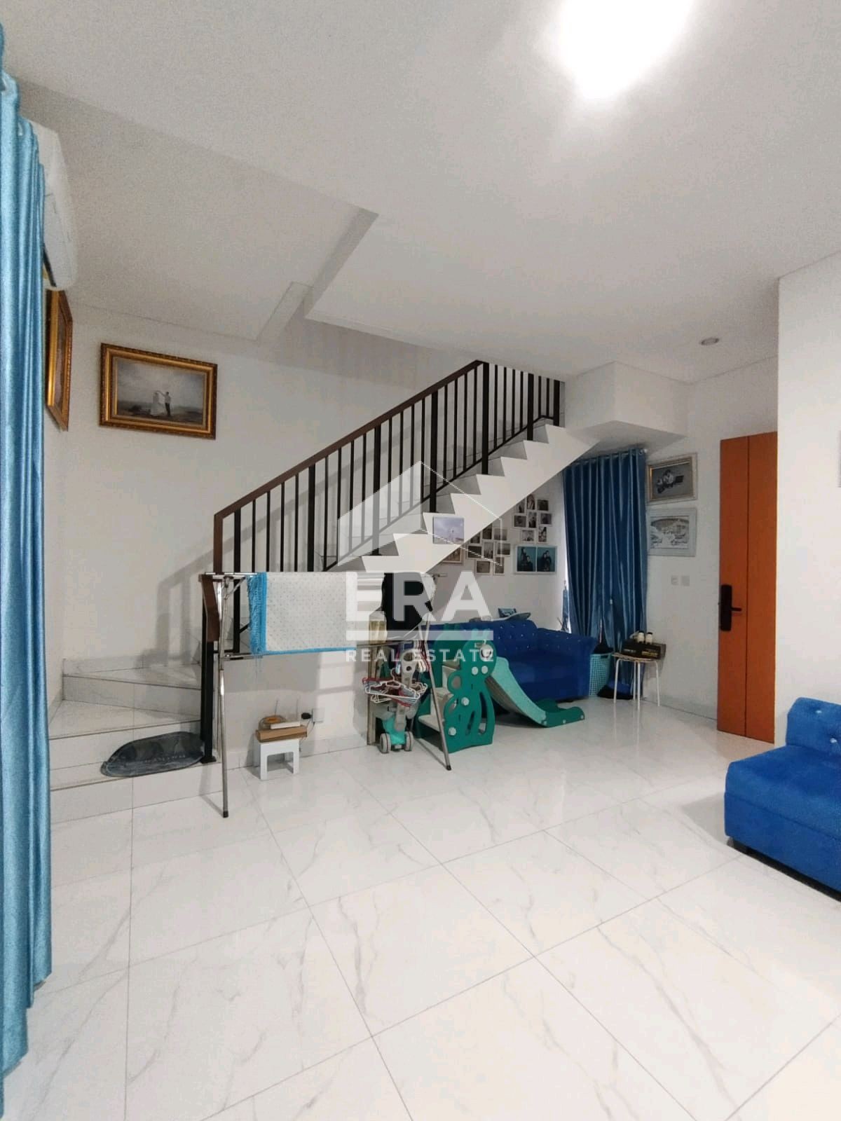 interior 3