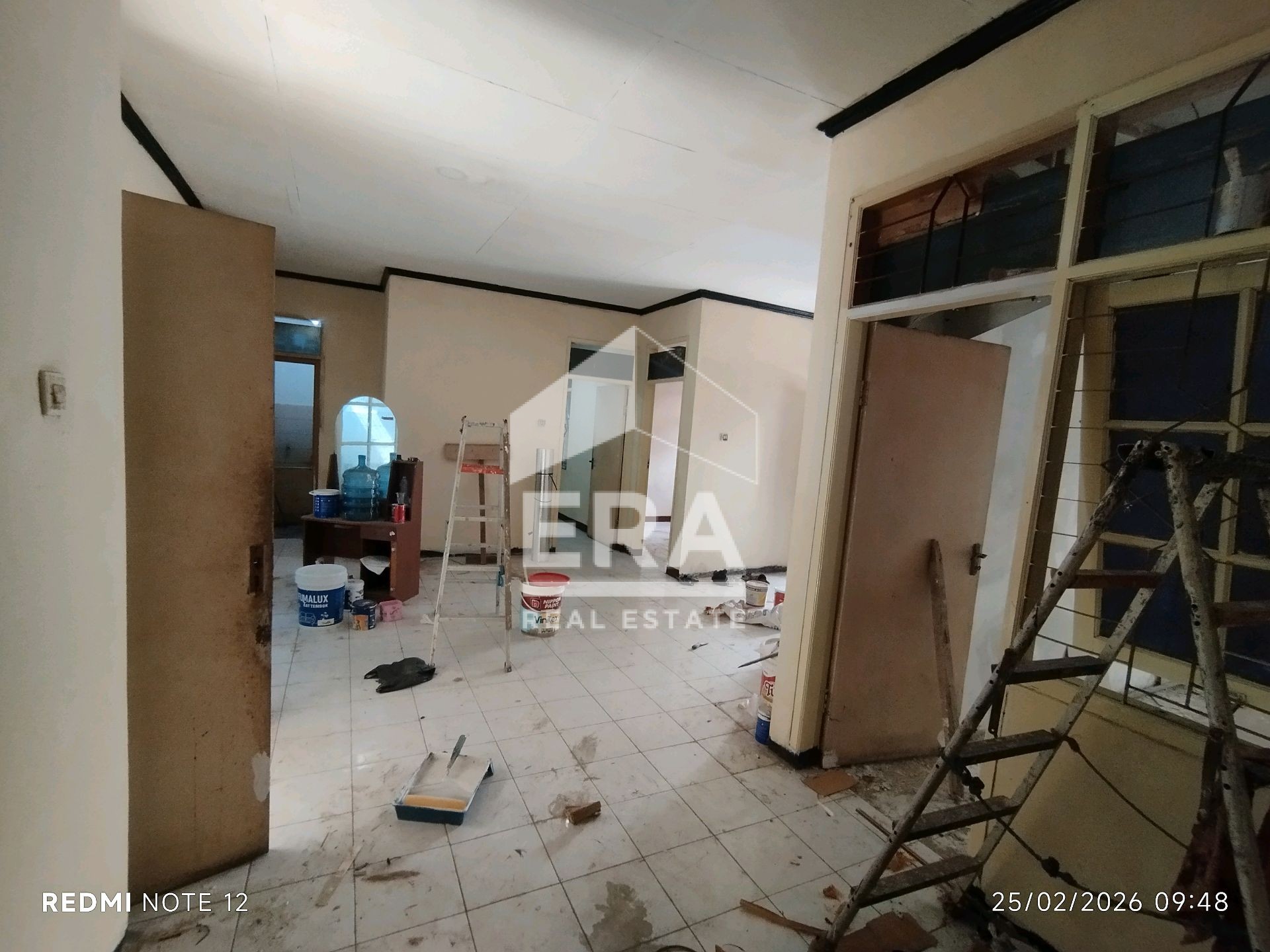 interior 6